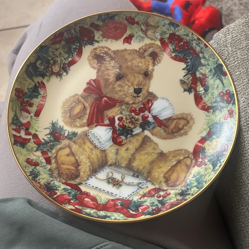 Franklin Mint Teddy's First Christmas Plate